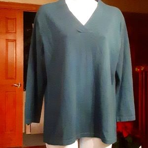 Croft & Barrow teal v-neck sweater